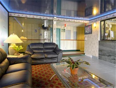 ווסט הייבן Quality Inn מראה פנימי תמונה